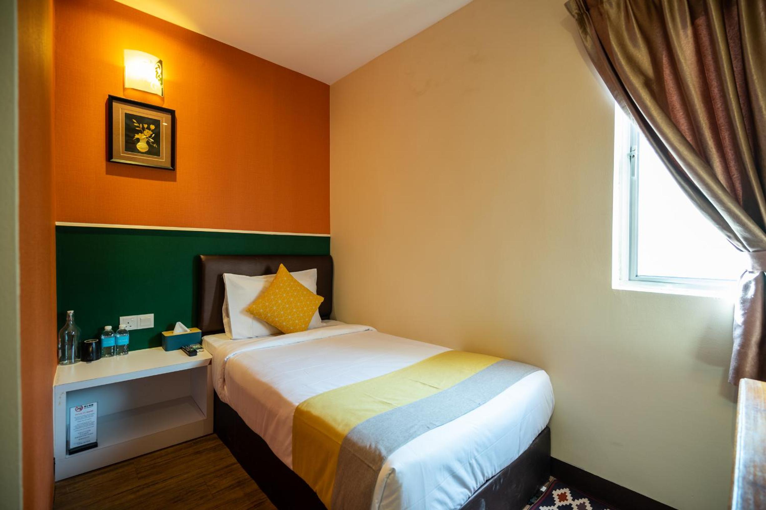 Link Hotel 32/50