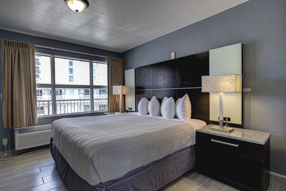 Beach House Inn 16/50