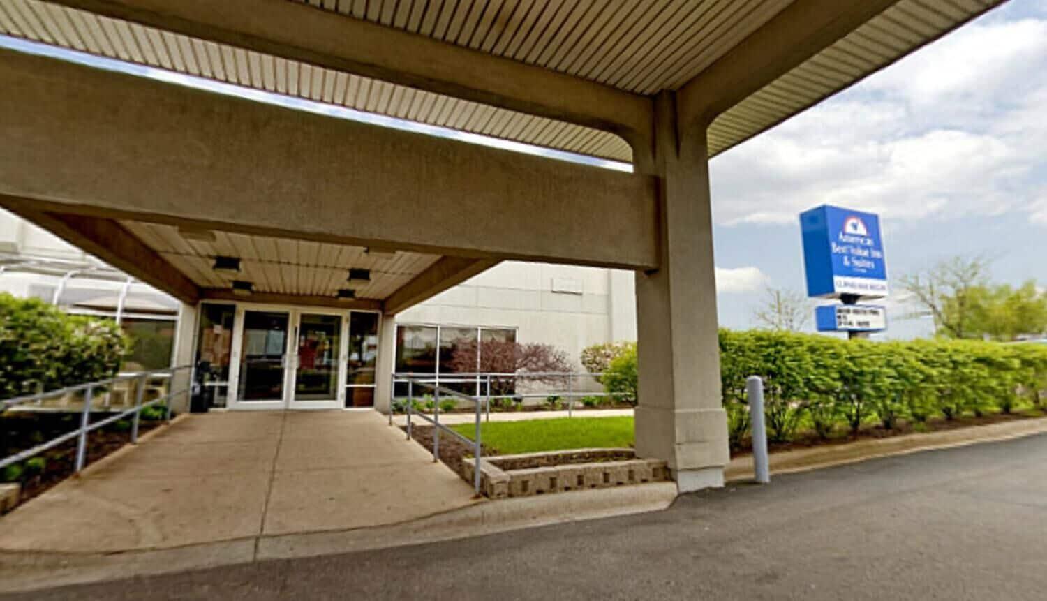 Americas Best Value Inn Suites Waukegan Gurnee 24/24