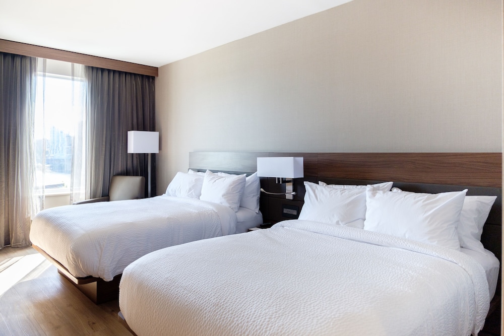 ROOM, 2 QUEEN BEDS, ACCESSIBLE