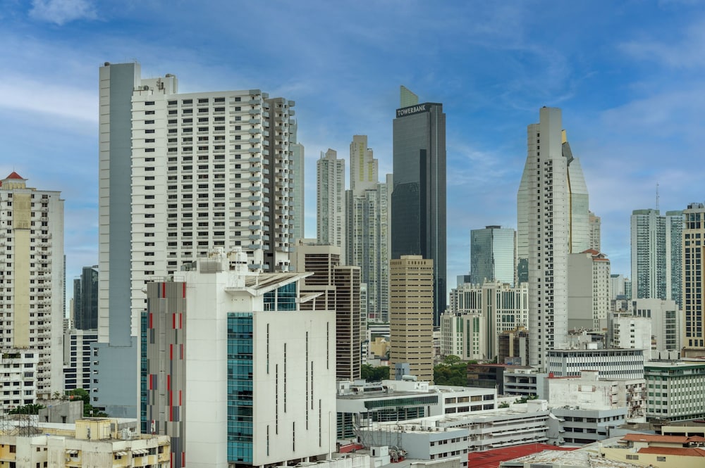 Novotel Panama City 67/71