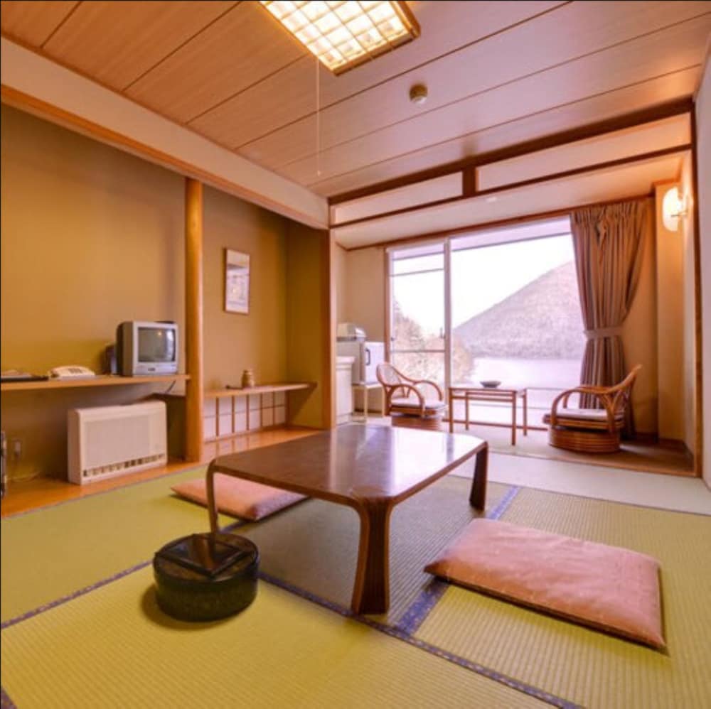 Shikaribetsu Lakeside Onsen Hotel Fusui 31/54