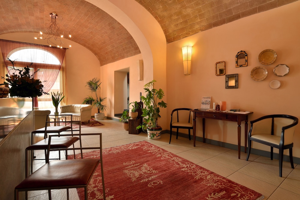 Hotel La Colonna 49/60