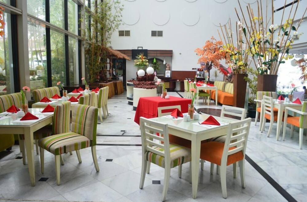 Tychi Hotel 42/56