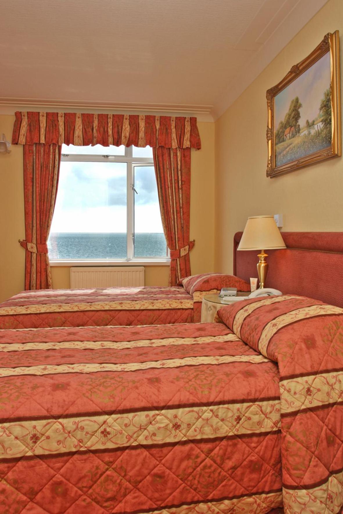 STANDARD, TWIN BEDS