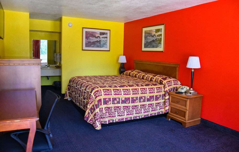 Homeplace Inn 23/51