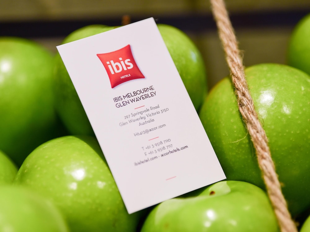 IBIS MELBOURNE GLEN WAVERLEY 33/76