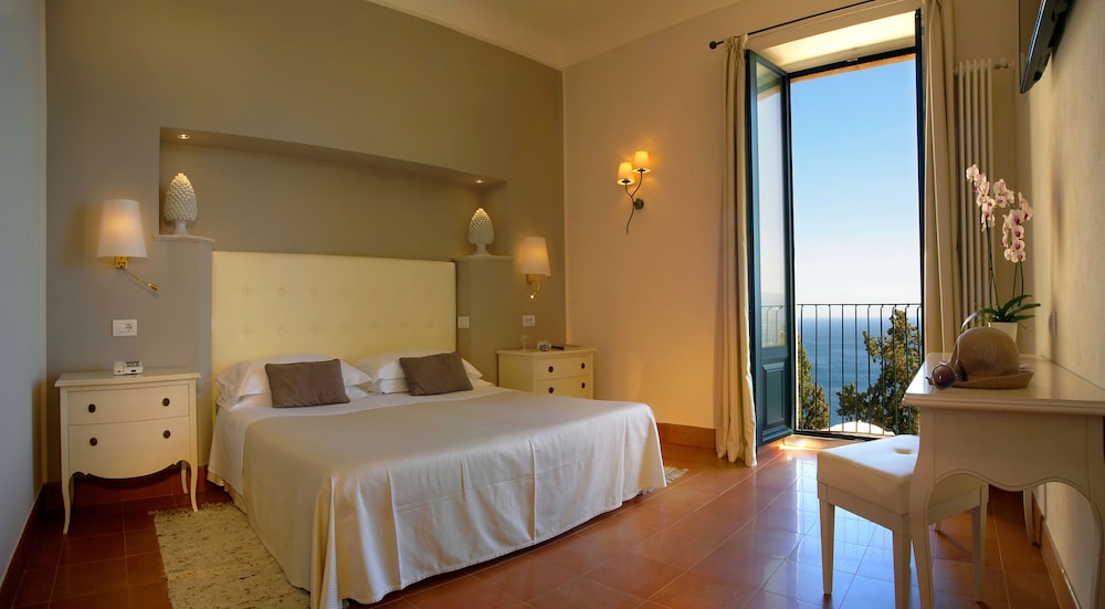 Hotel Villa Belvedere 30/77