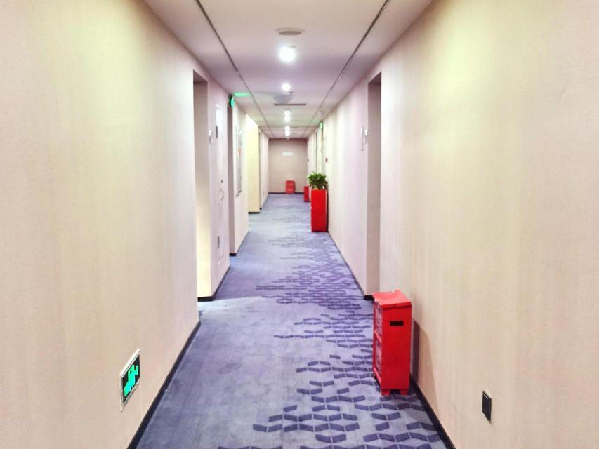 7 Days Inn (Chongqing University Town Xijie Pedestrian Street) 29/30