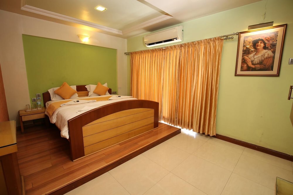 Hotel Kohinoor Square 4/37