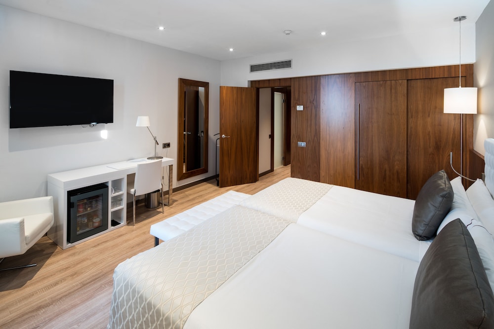 Hotel Catalonia Ramblas 20/70
