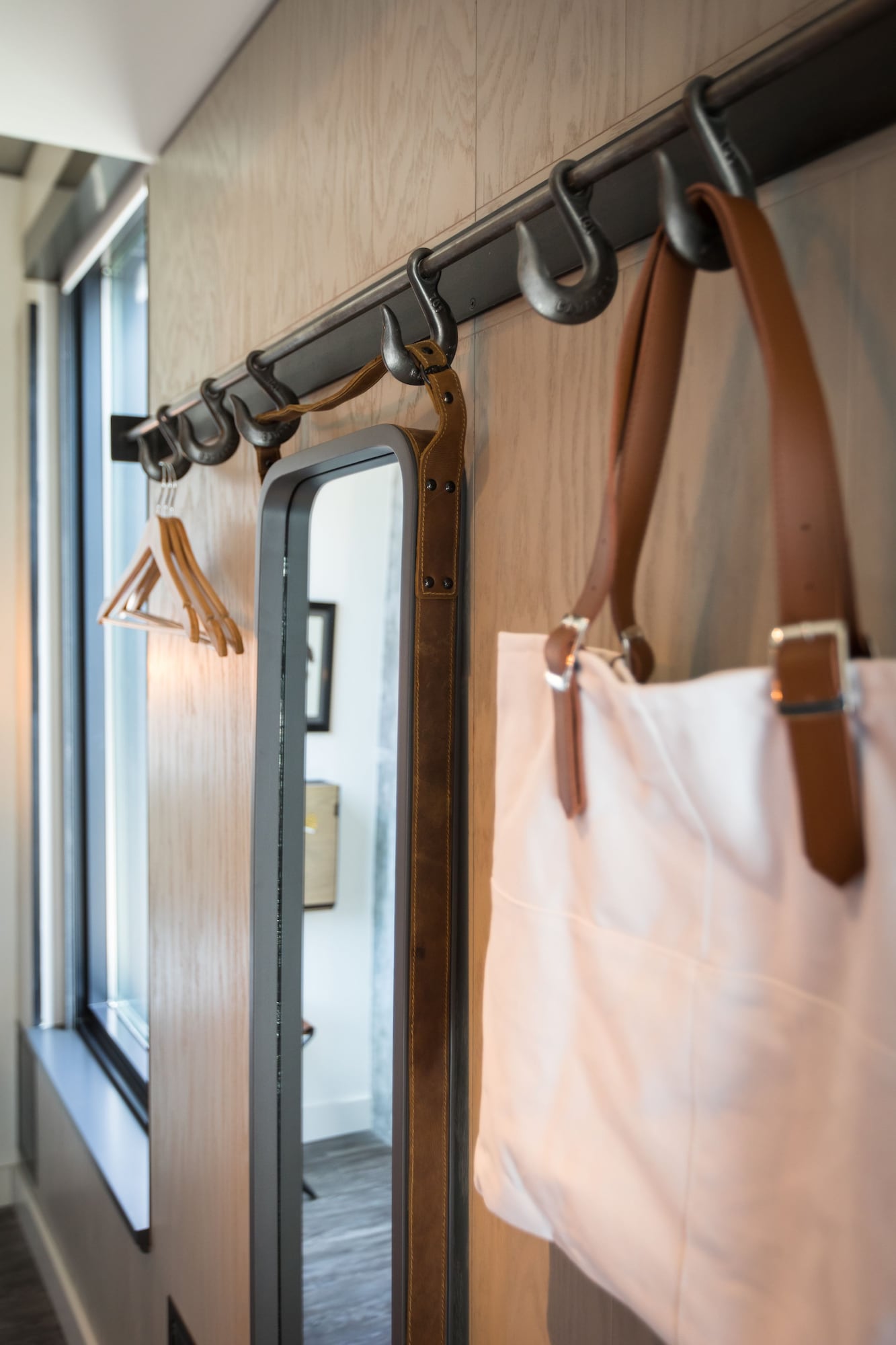 غرفة بسرير كينج، Moxy Seattle Downtown 6/10