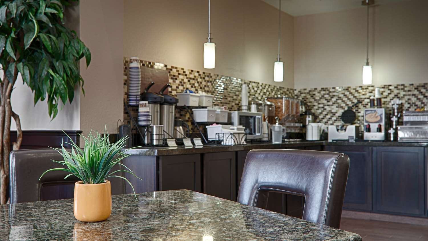 Best Western Plus Cushing Inn & Suites 7/8