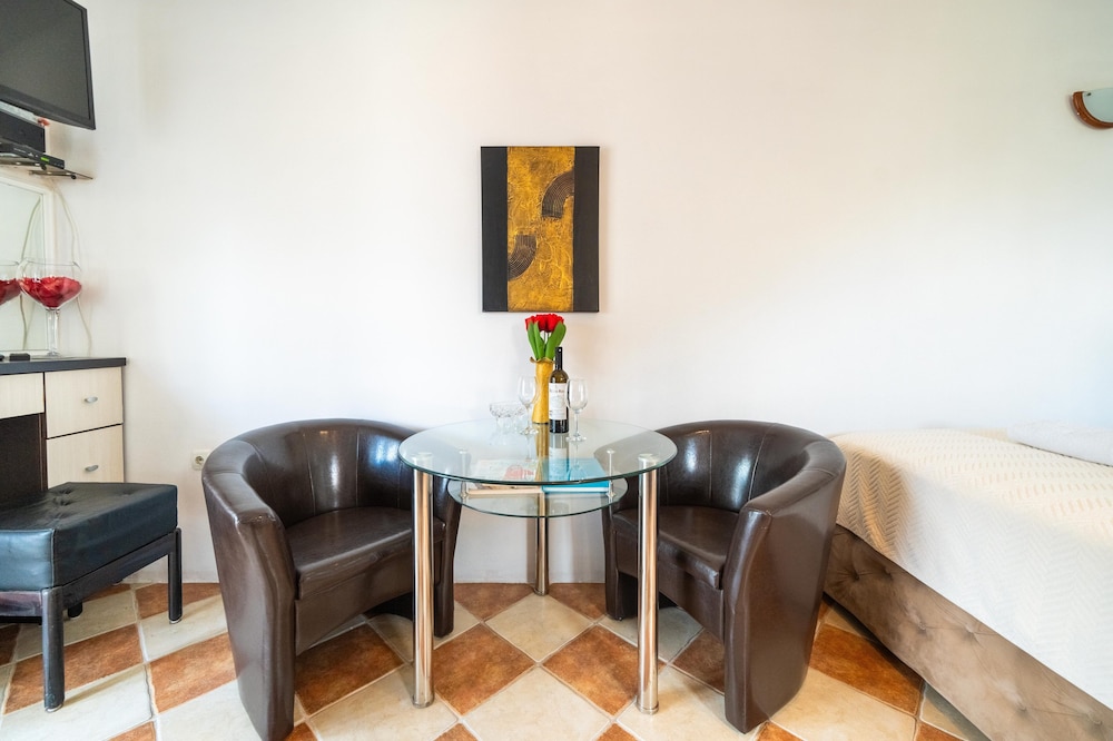 Apartments Vukovic 25/50