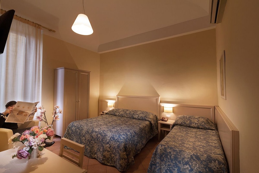 Hotel Eden Florence 7/25