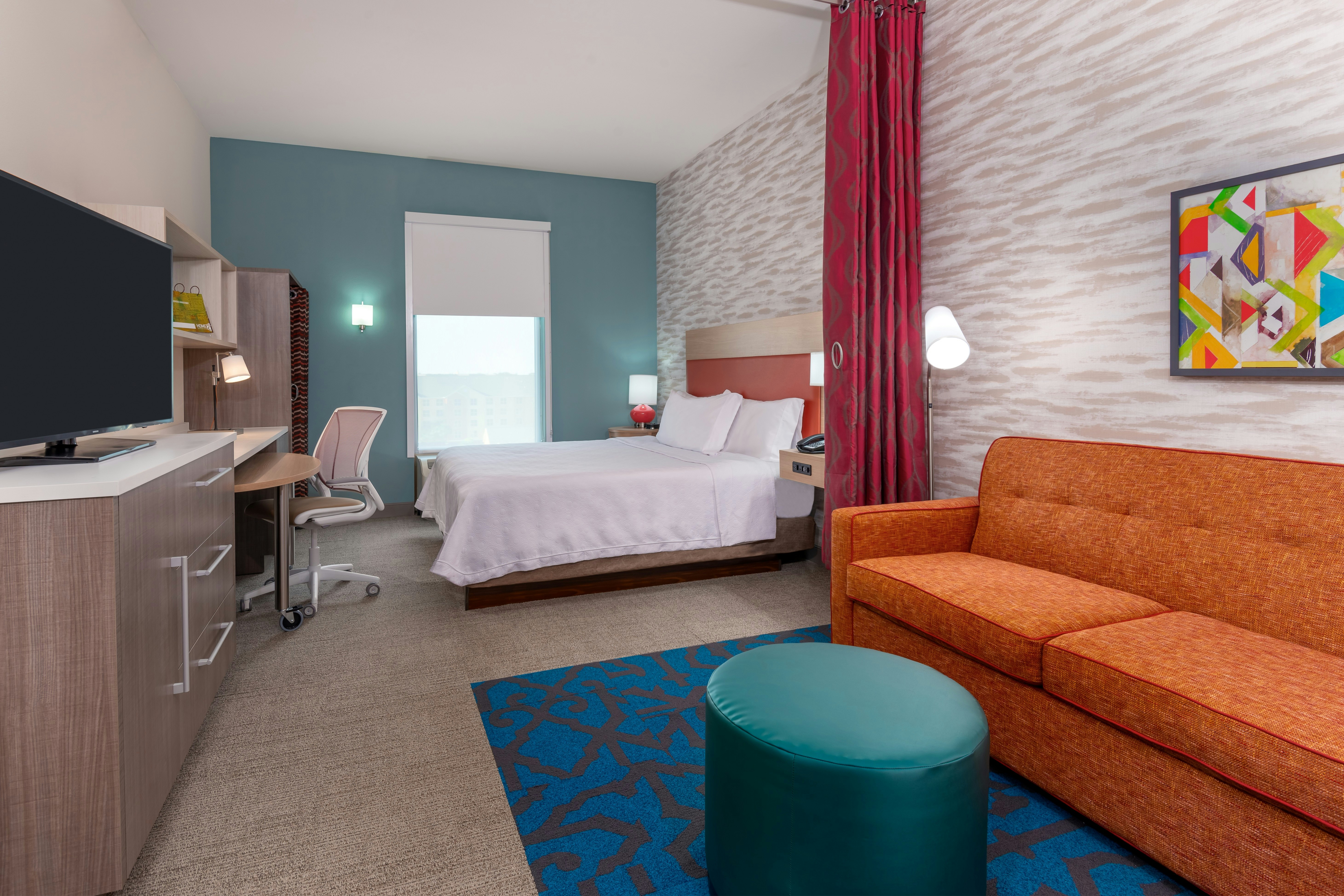 STUDIO, KING BED, ACCESSIBLE