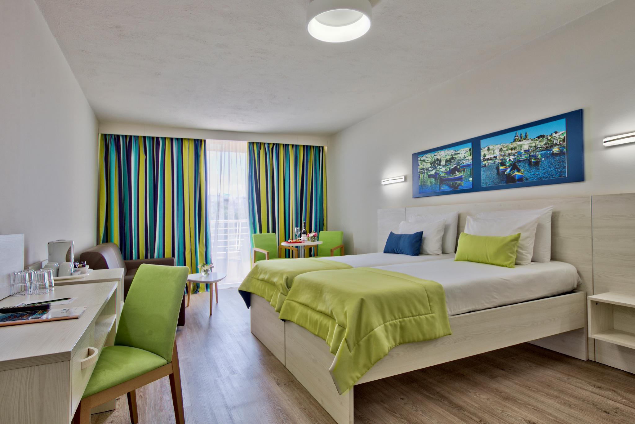 Suite, Sofa