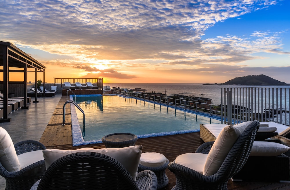 Augila Hotel Jeju Oceano Suites 56/61