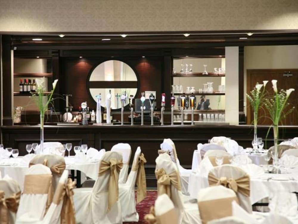 The Green Isle Sure Hotel Collection By Best Western 48/65