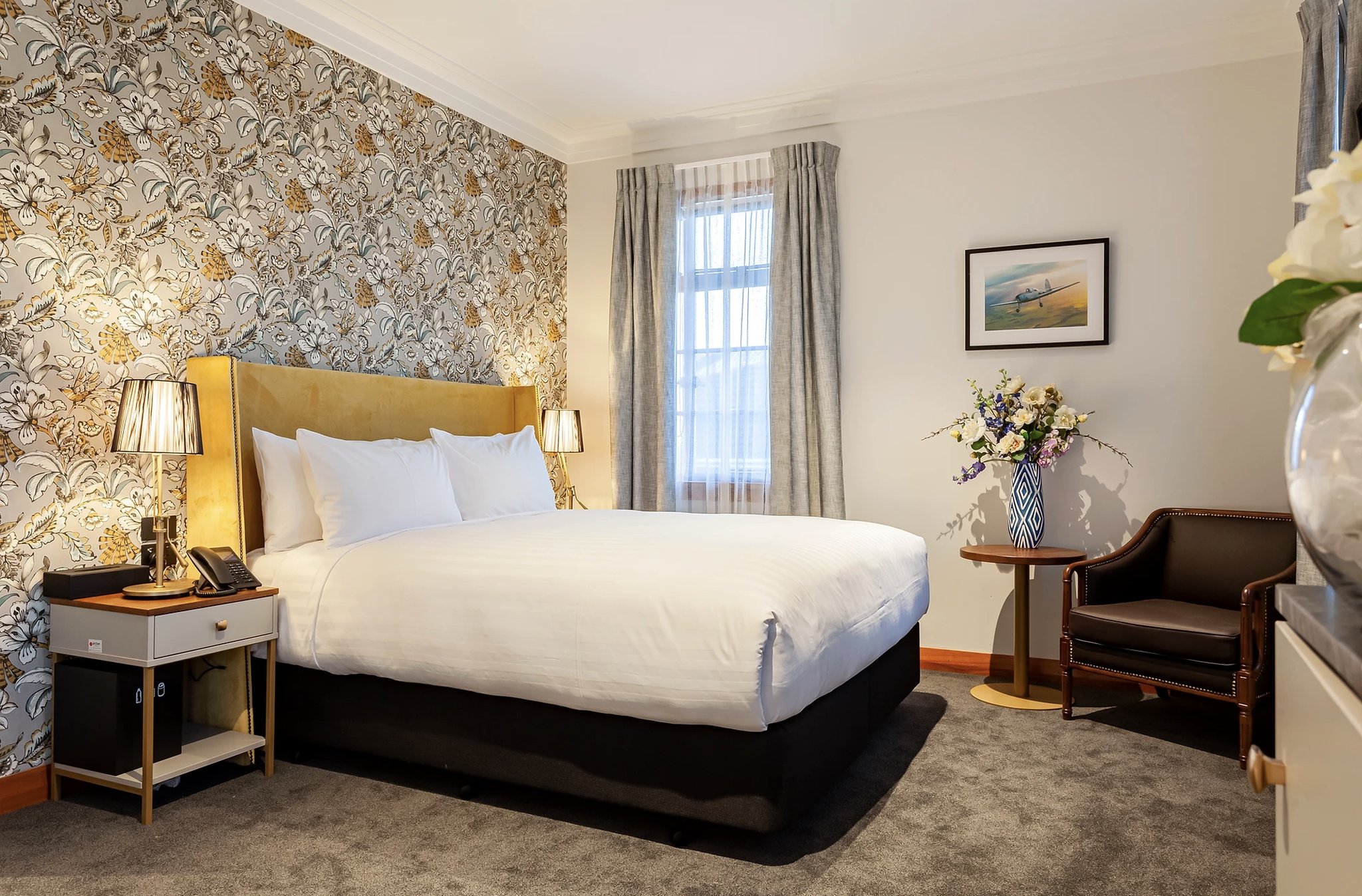 Wigram Hotel 2/11