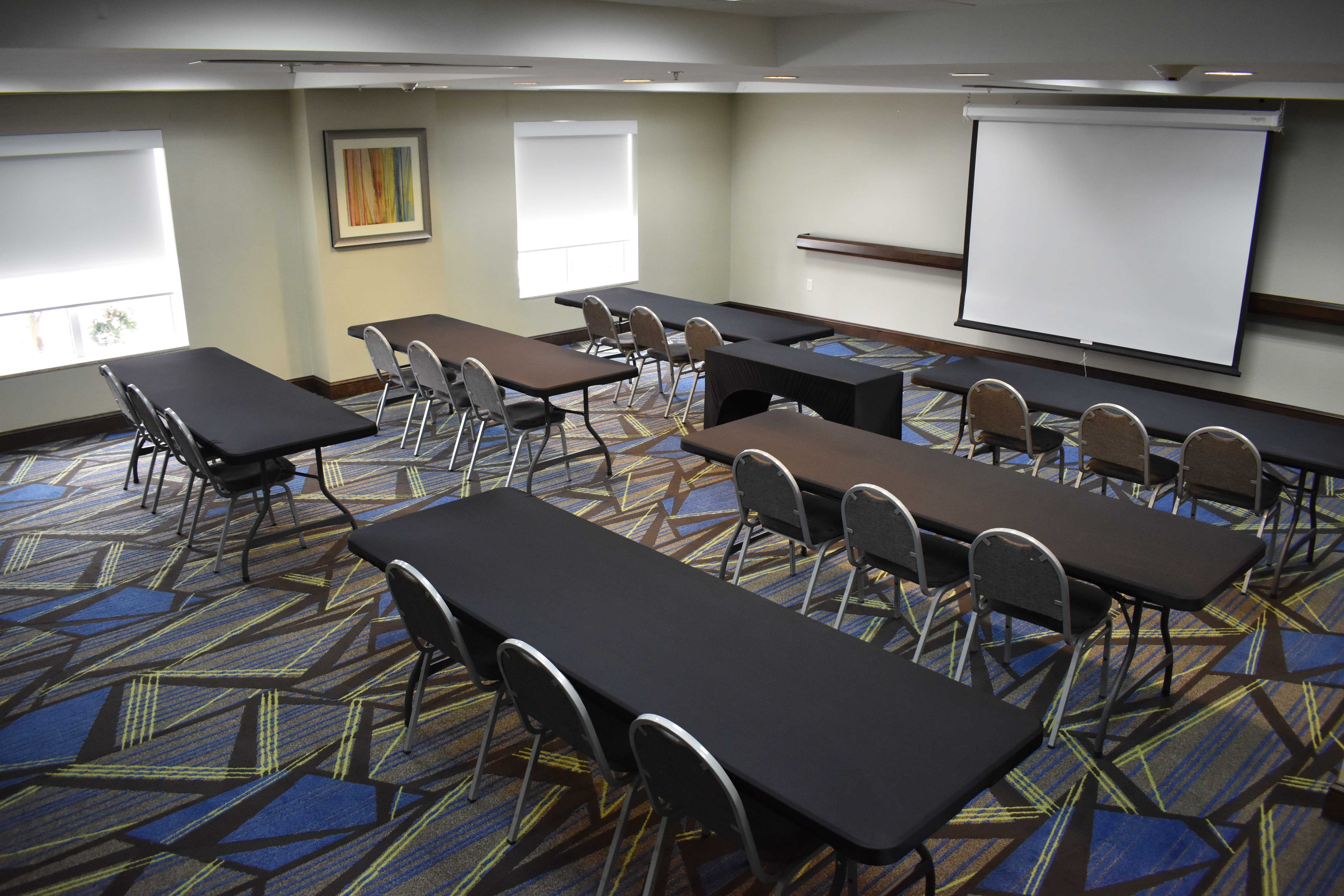 Holiday Inn Express Suites Caryville 49/57