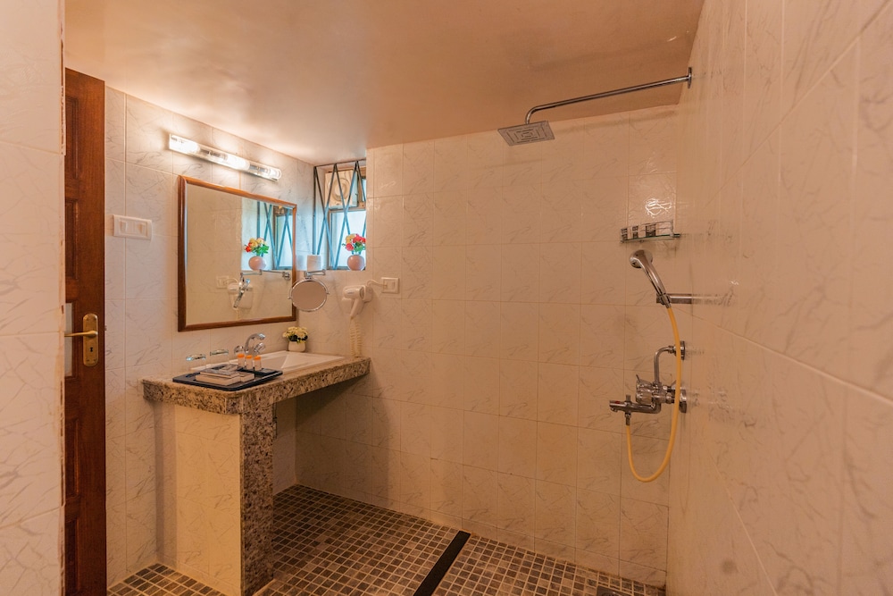 De Mandarin Beach Resort Suites & Villas 49/50
