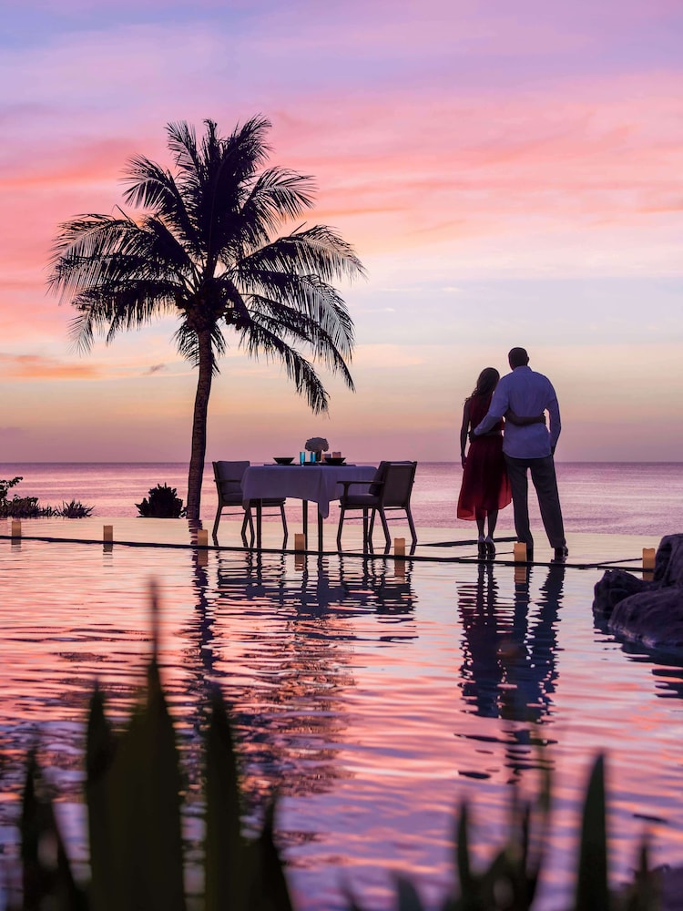 Dusit Thani Guam Resort 46/50