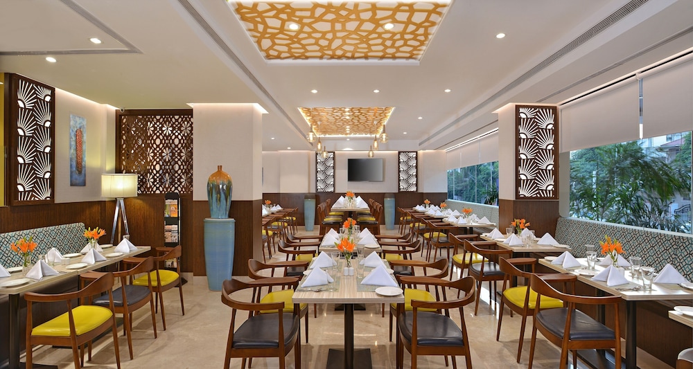 Fortune Inn Promenade 12/20