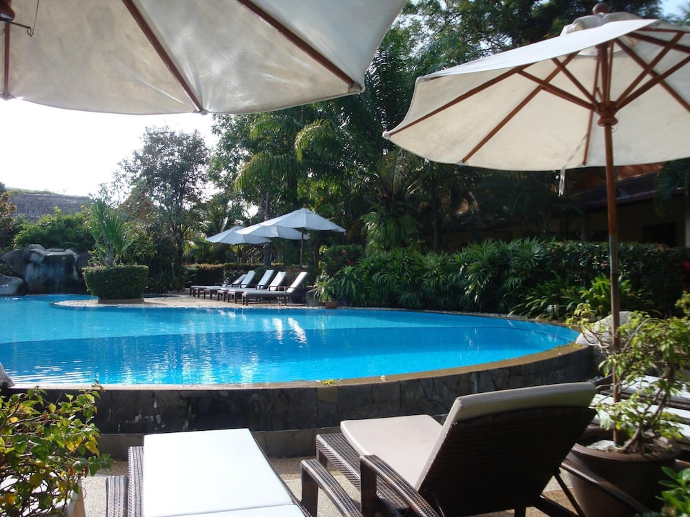Palm Garden Resort 64/66