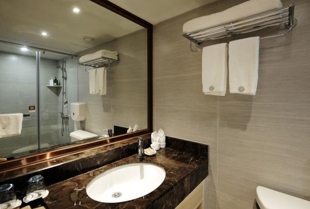 Shenzhen Mint International Apartment 28/34