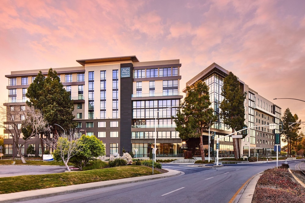 AC Hotel by Marriott Sunnyvale Moffett Park 1/48