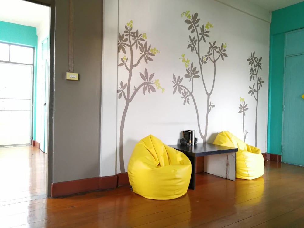 60 Bluehouse - Hostel 7/40