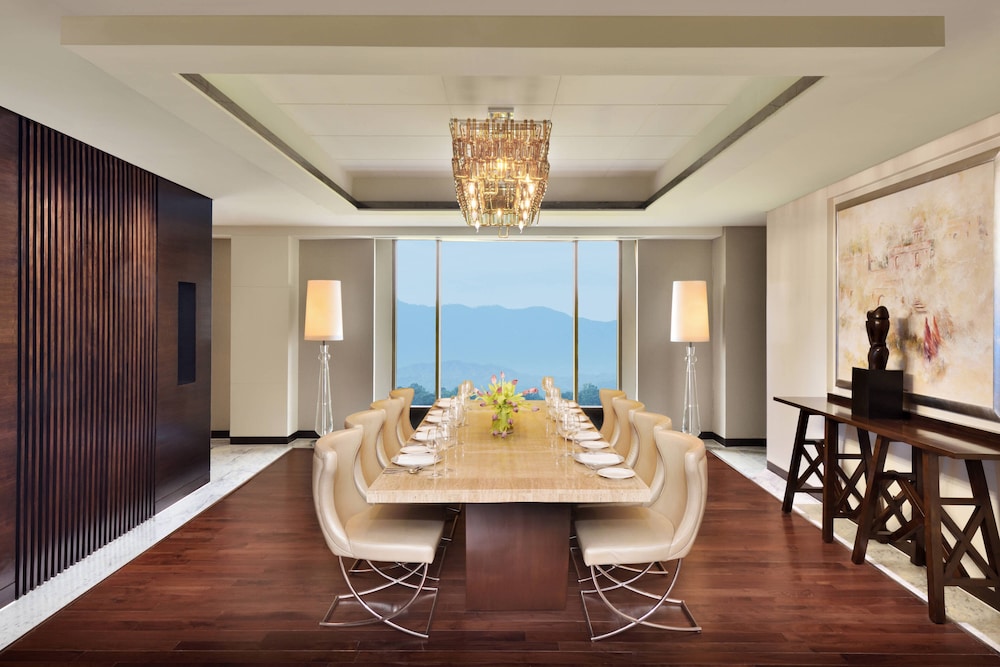 Jw Marriott Hotel Chandigarh 32/46