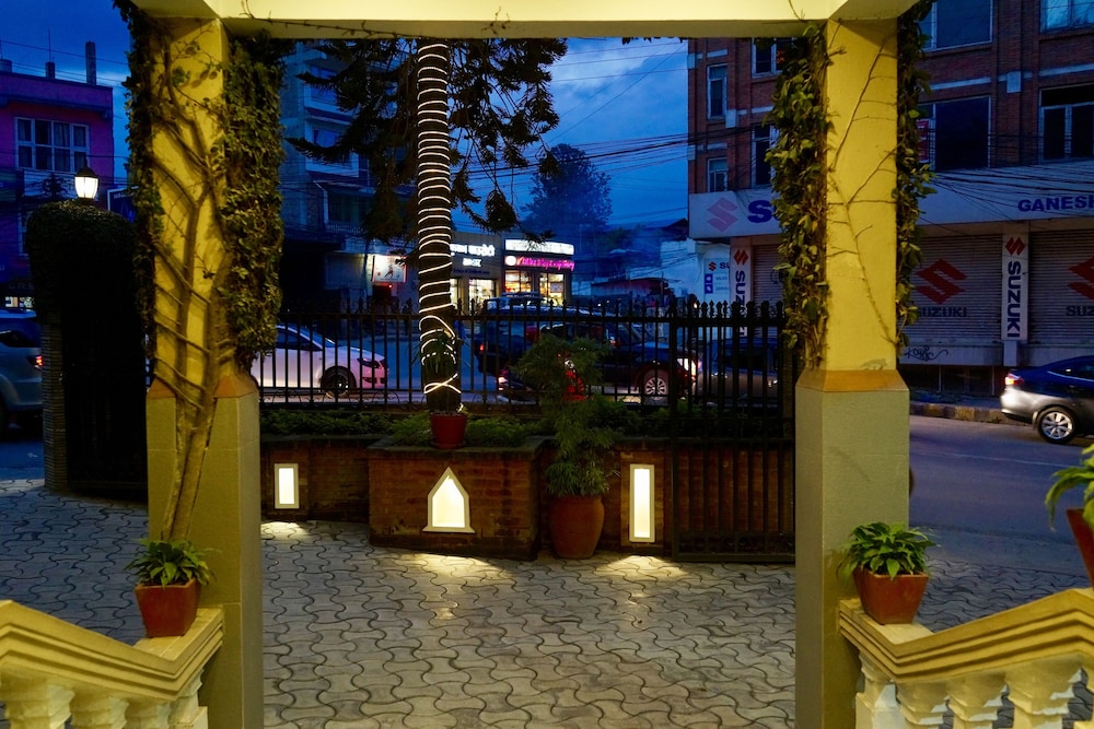 Marcopolo Business Hotel 42/50