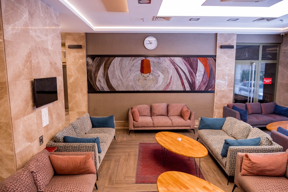 Selcuk Hotel Sems I Tebrizi 62/93