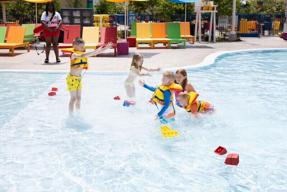 Legoland New York Resort 24/49