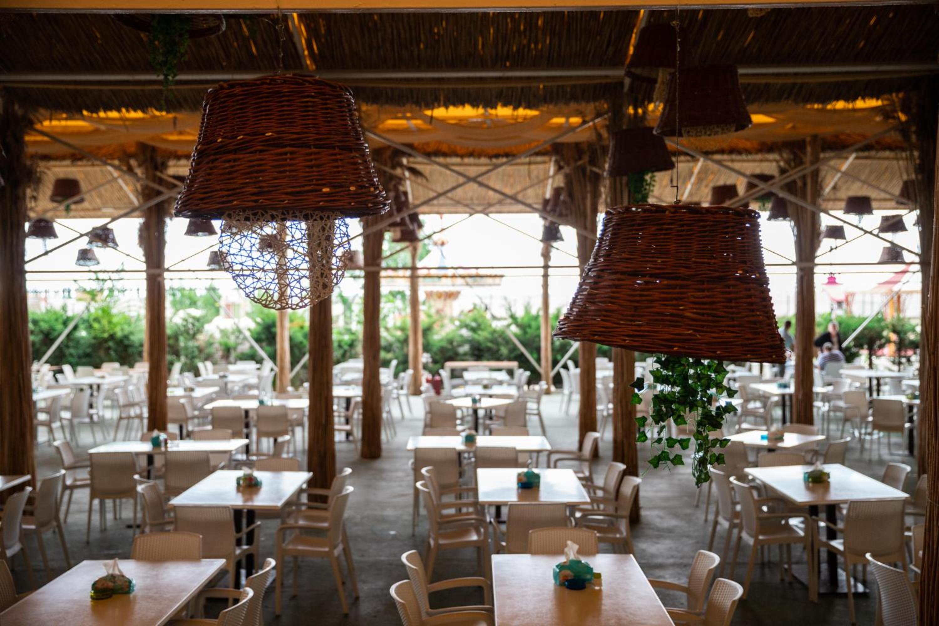 Complex Mediteranean Mamaia 35/50