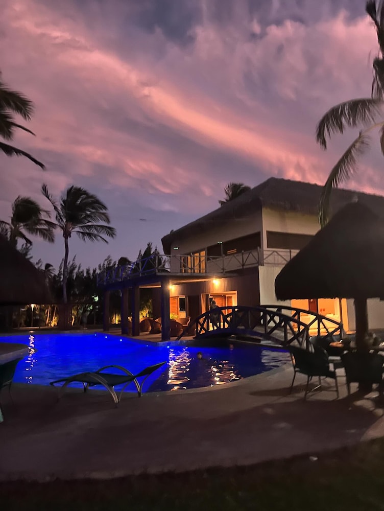 Casa Do Mar Hotel 1/46
