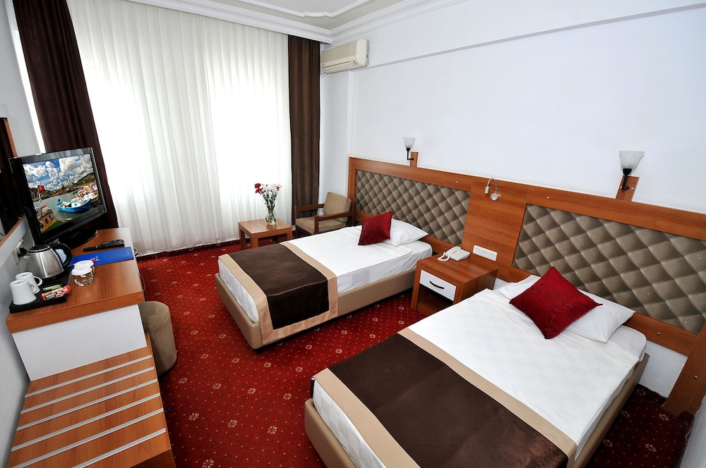 Ramira Beach Hotel 14/37