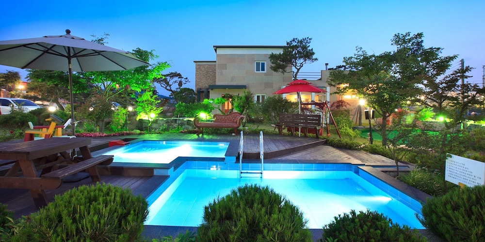 Gyeongju Orsay Pension 43/46