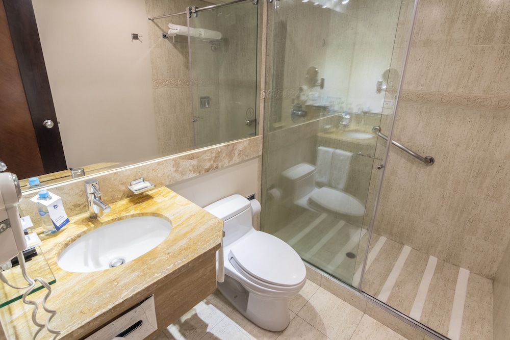 GHL Abadia Plaza Hotel 48/48