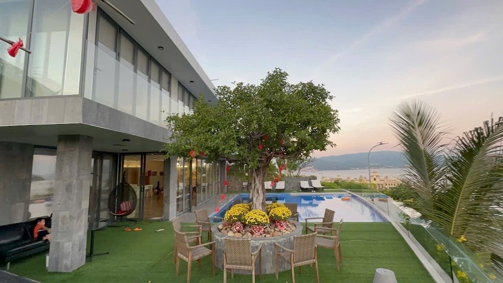 Nha Trang Harbor View Villa 37/47
