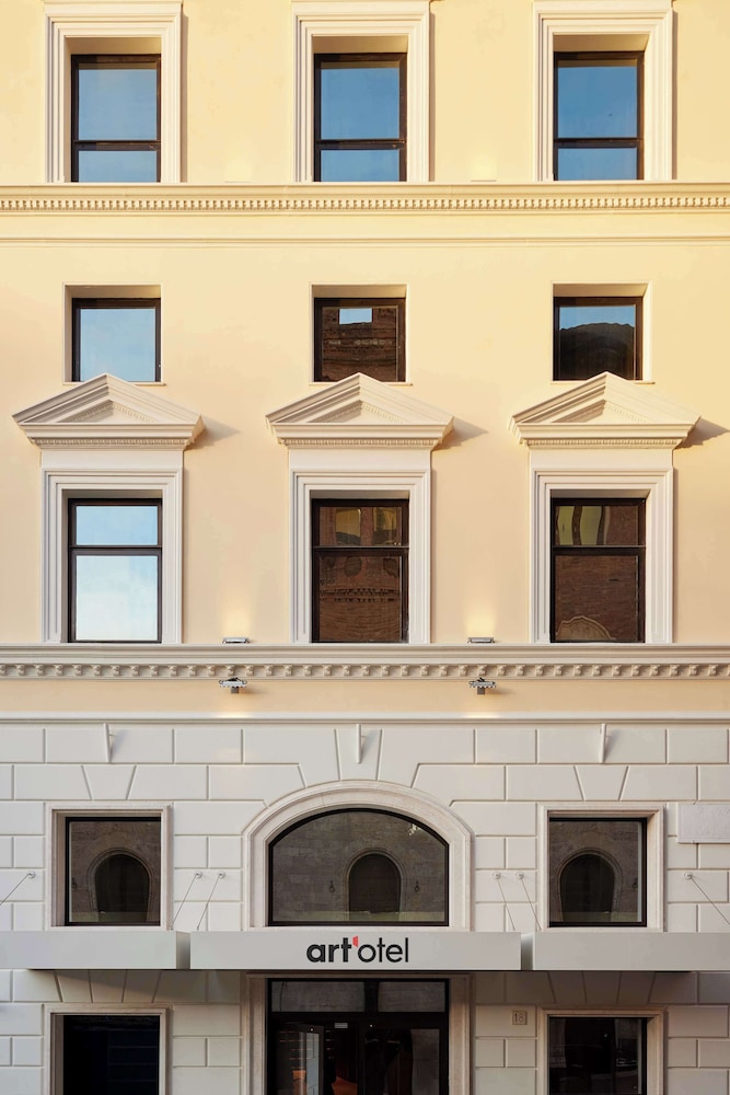 ホテル ロンドラ & カーギル(art'otel Rome Piazza Sallustio, Powered by Radisson Hotels) 写真1