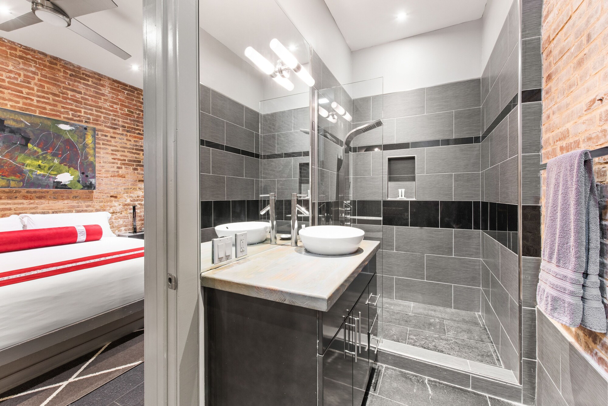 3 Bedrooms, Premium, Suite, 1 Queen and 2 King Beds, Pool Access، The Natchez Vacation Rentals 9/9