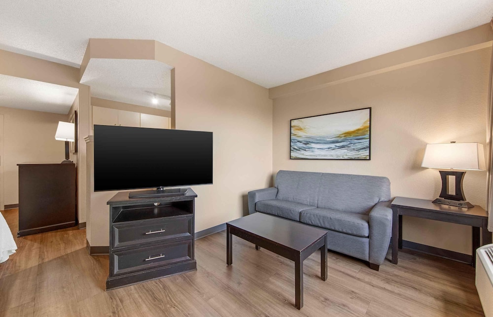 Extended Stay America Fort Lauderdale Cypress Crk 6th Way 34/48