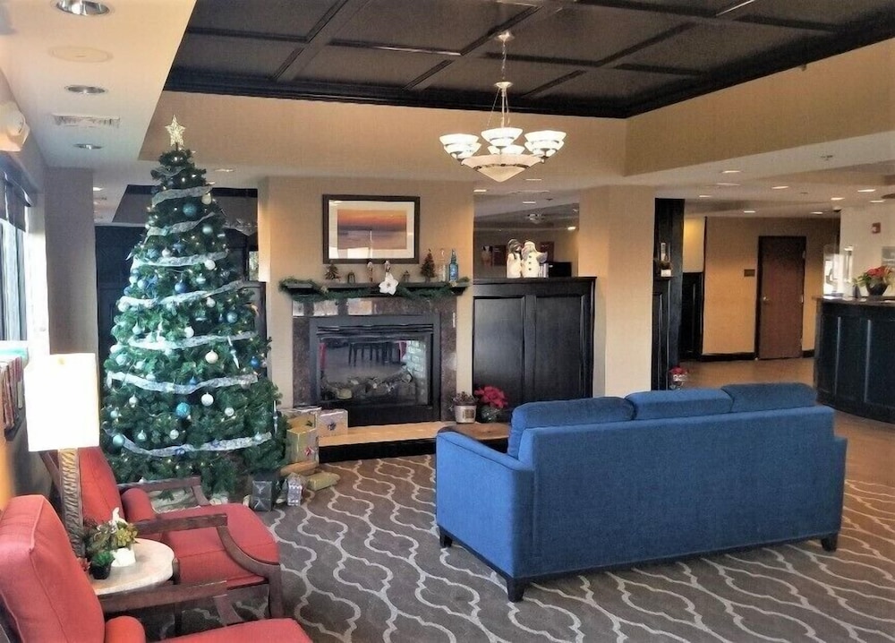 Comfort Suites Bloomsburg, PA 32/44