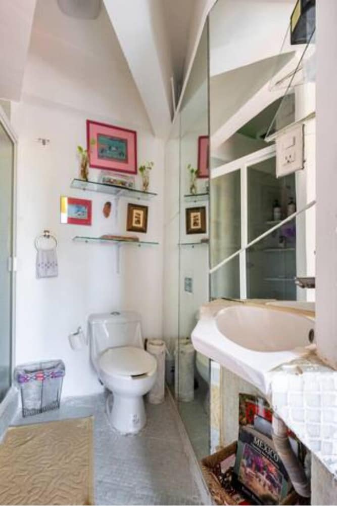 Family, Queen Bed, Pet Friendly, Bathtub, Casa ITZAE B&B 6/7
