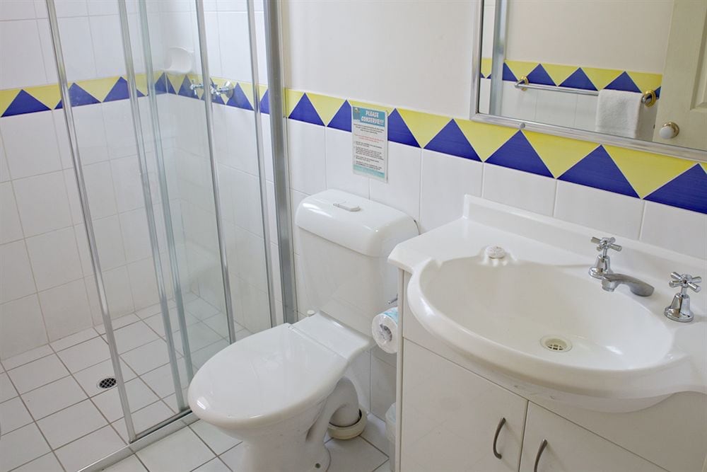 Karana Palms Self Contained Apartments 19/58