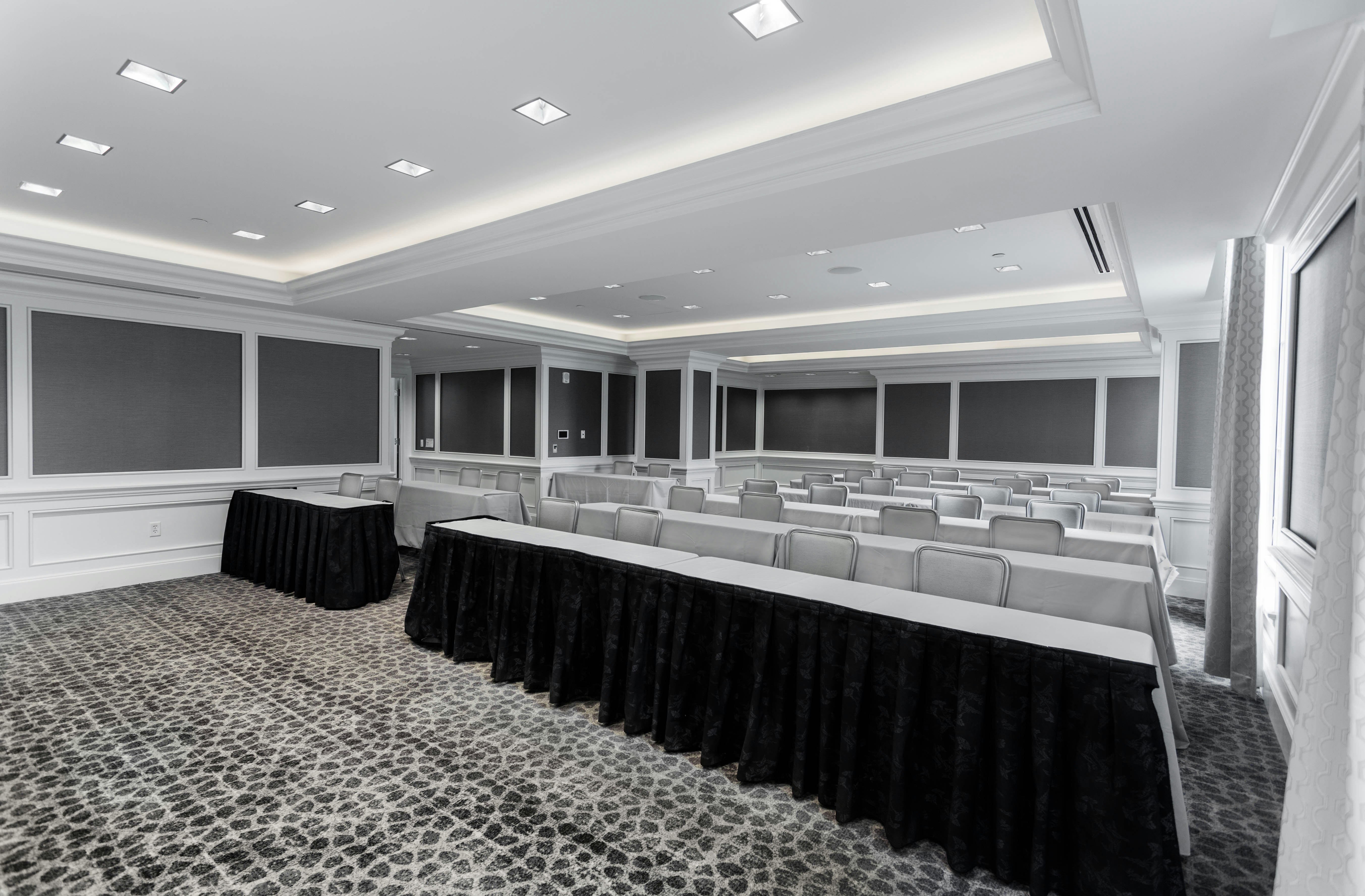 Hilton Columbus At Easton 6/44