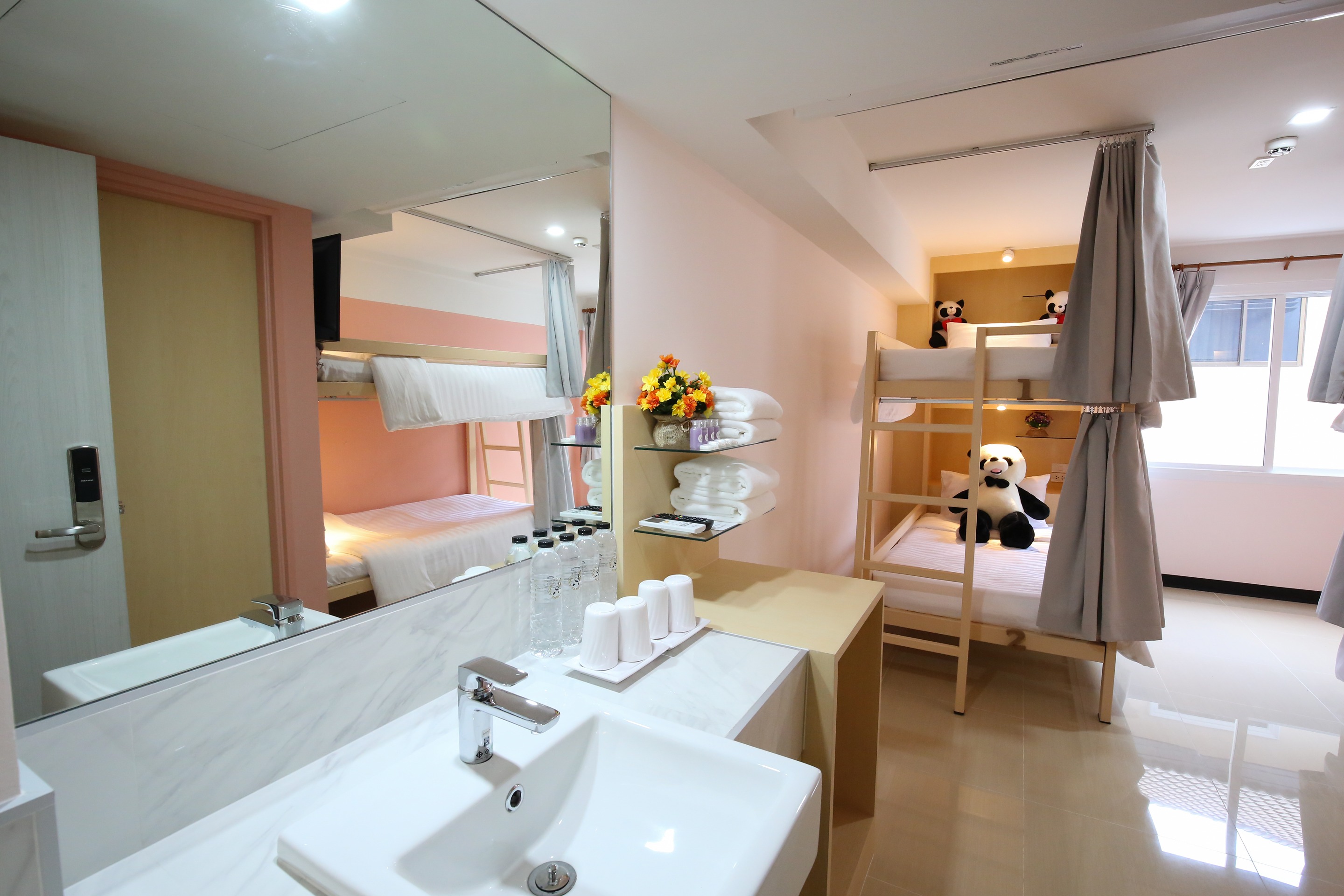 Lucky Panda Hotel by ZUZU 29/29